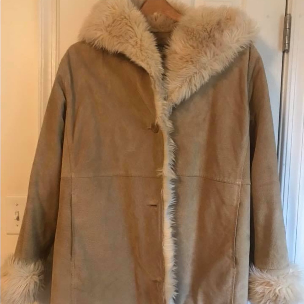 Wilson’s Leather tan suede jacket size small